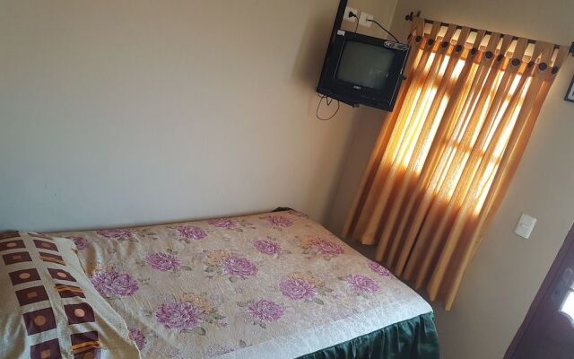 Alojamiento El Turista - Hostel