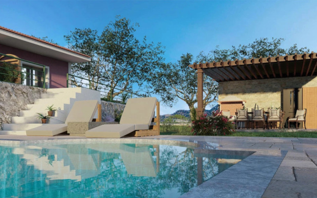 Lorraine's Apartments