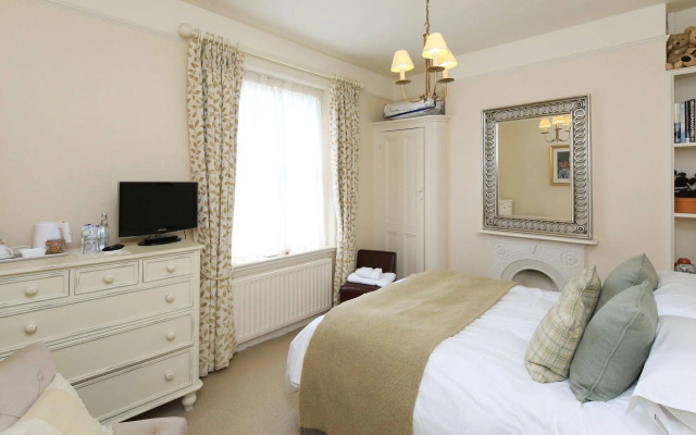 The Old Vicarage Dolfor