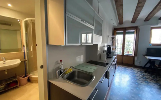 Lovely 2-bed Apartment in Barcelonas Best Location