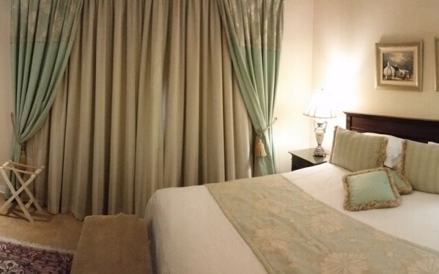 Royal Ridge Guest House