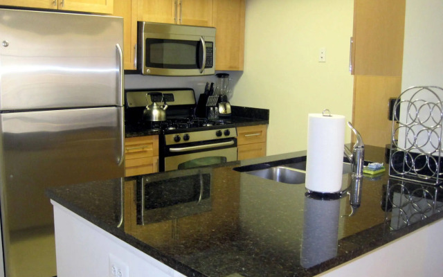 Gramercy by Executive Apartments