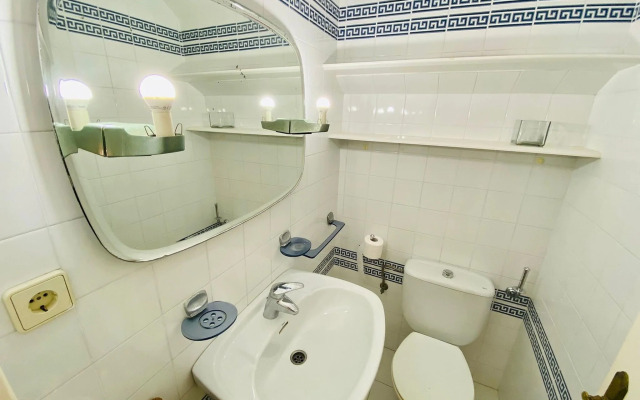 Beautiful house on the beachfront in Costa tropical