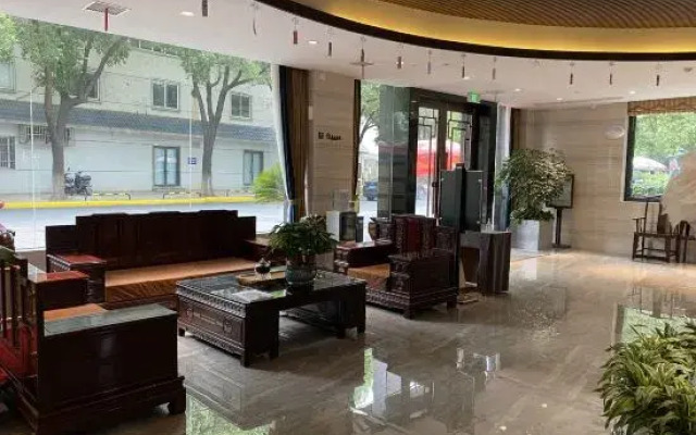 Wenbi Hotel