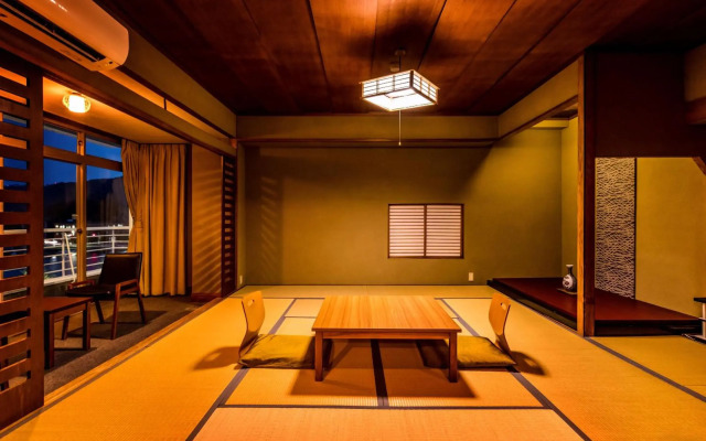 Ooedo Onsen Monogatari Premium Shirahama Saichoraku