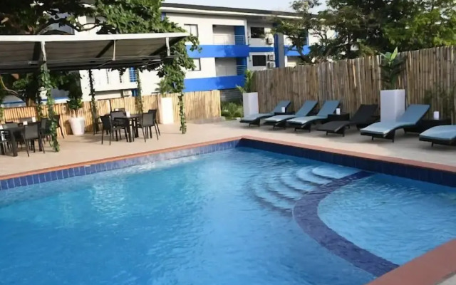 Riviera Luxury Boutique Hotel