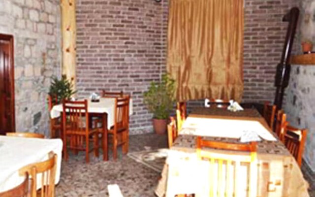 Pashuta Hotel