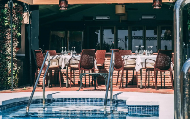 Hotel Carabeo