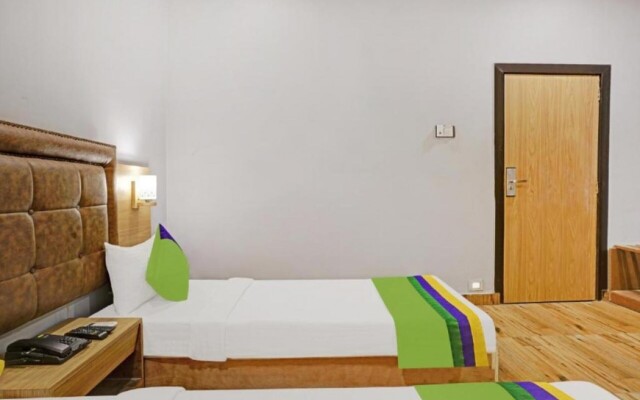 Treebo Trend Zara Grand Inn