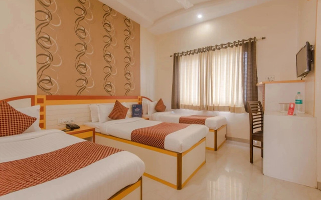 Hotel Sai Pratik, Newly Built up, Complimentary Shuttle To The Temple