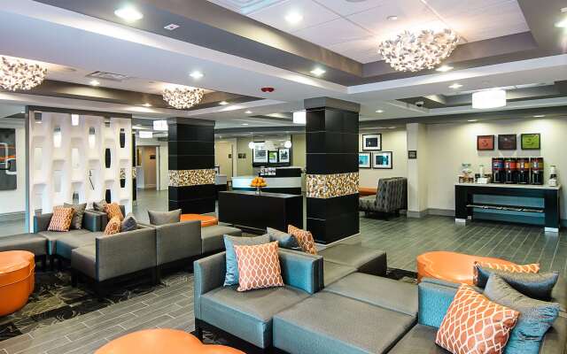Hampton Inn Stafford/Quantico & Conference Center