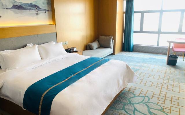 Huaiyuan Jifeng International Hotel