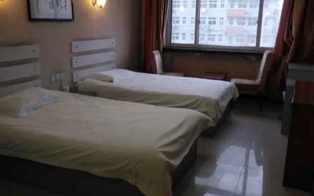 Dengfeng Business Hotel