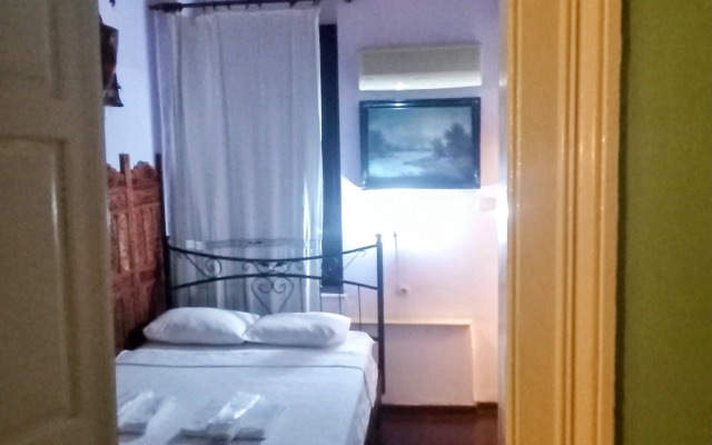 Cunda Zehra Teyzenin Evi