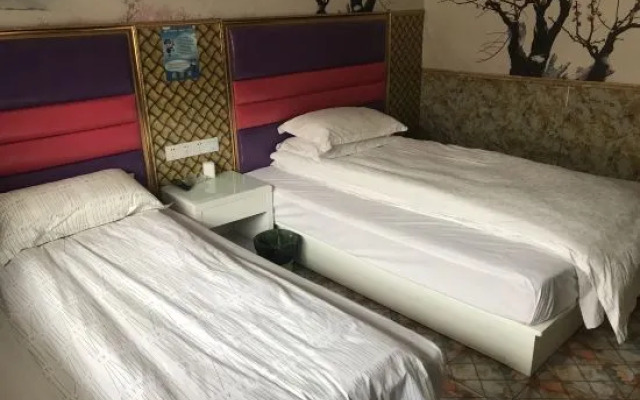 Lvou Hotel
