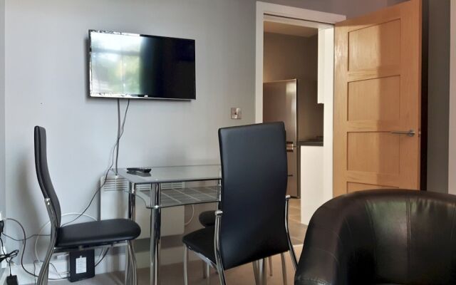 Lovely 1 Bedroom Apartment Close To The City Free Wifi