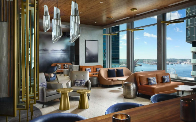 The Charter Hotel Seattle, Curio Collection by Hilton