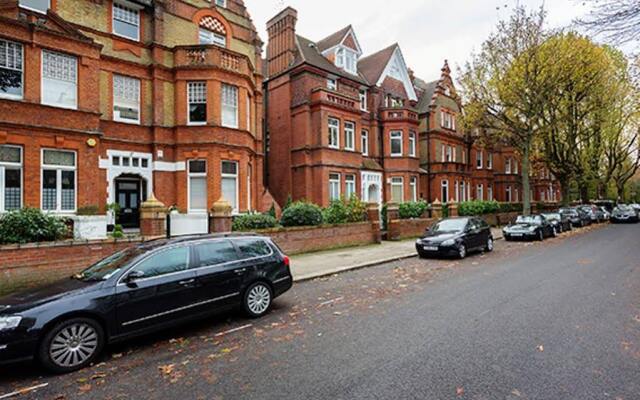 Veeve  Belsize Park Apartment