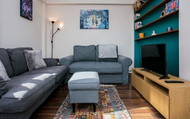 1 Bedroom Apartment In Dalston