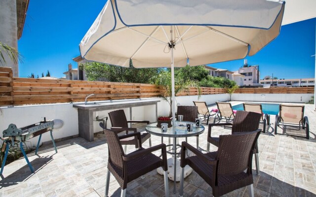 Cyprus Villa Pearl 17 Gold