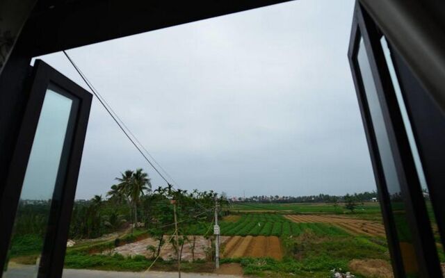 Gia Field Homestay