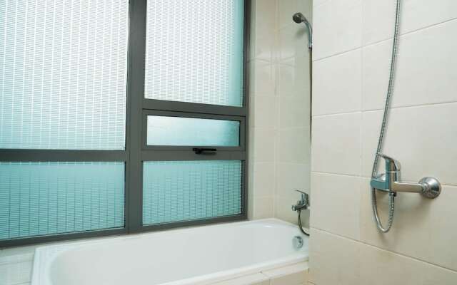 Stunning 3BR at St. Moritz Apartment