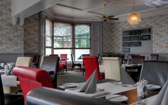 Parkmore Hotel & Leisure Club, Sure Hotel Collection by BW