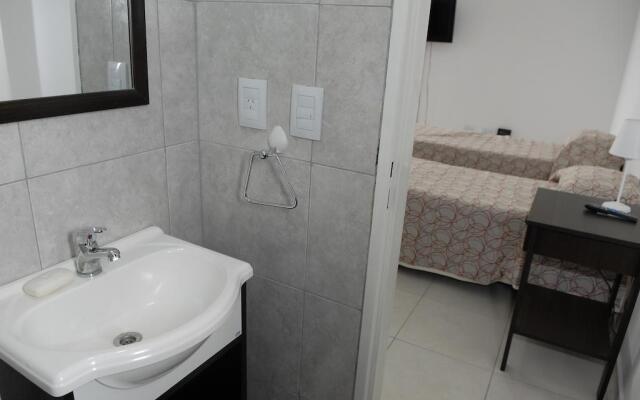 1225 Apartamentos