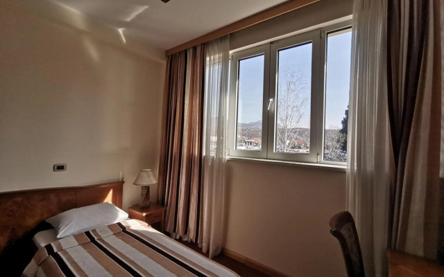 Hotel BaMBiS