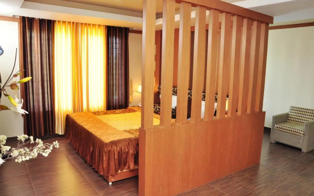 Hotel Sky Pearl