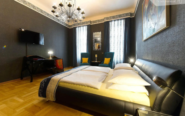 Hotel Urania