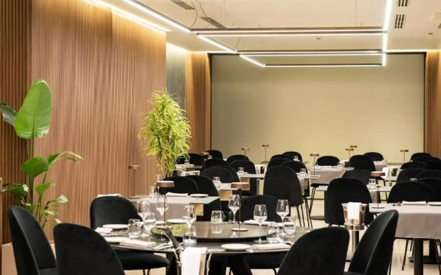 Gold Tower Lifestyle Hotel
