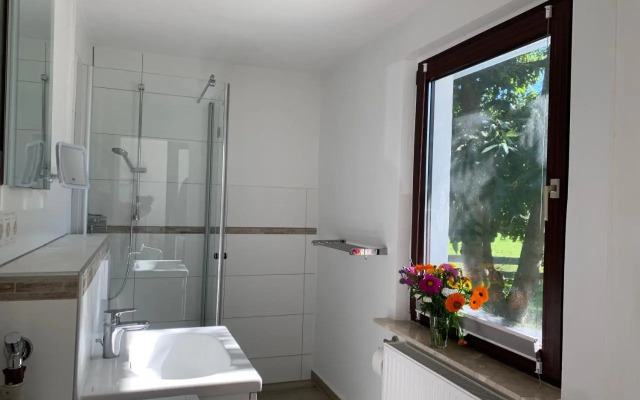 Ferienhaus bei den Kreidefelsen - Ihr Zuhause auf Rügen