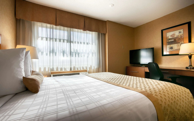 Best Western Plus Langley Inn