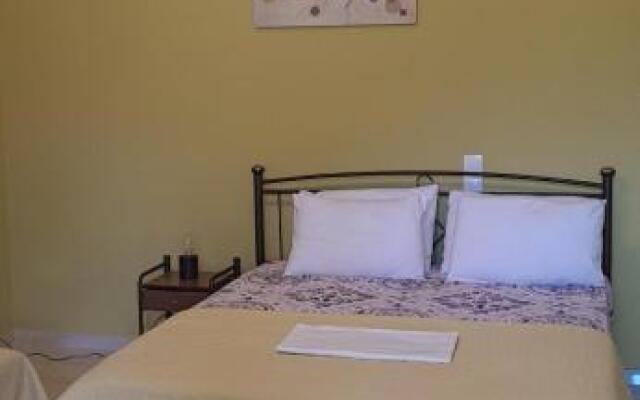 Vicky's place,near Athens airport
