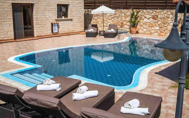 Villa Nikos Argaka