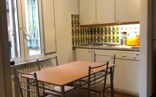 Navona Apartment, Large And Comfortable