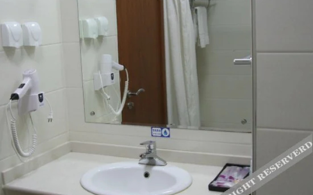 Zhong Jian Hotel