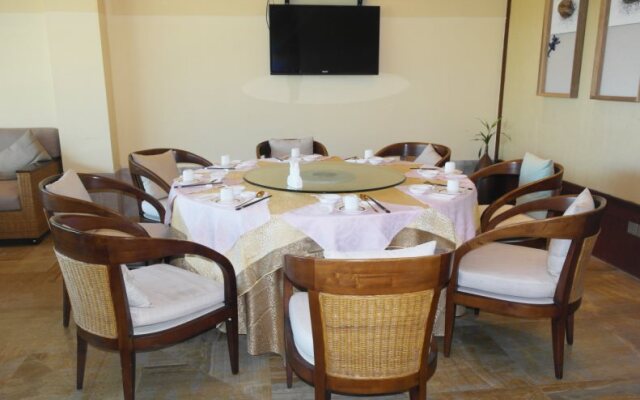Hainan Mount Qixian Tang Hotel