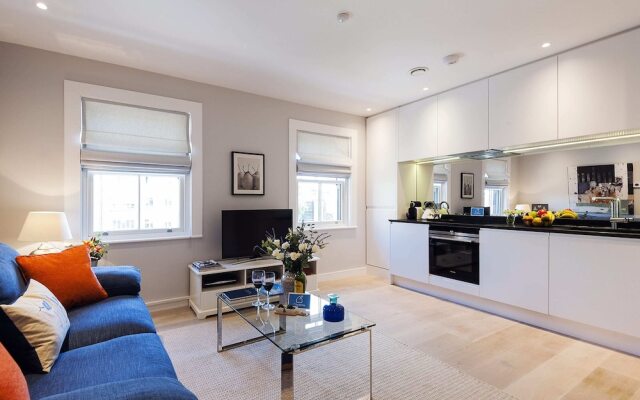 The Old Brompton Nest