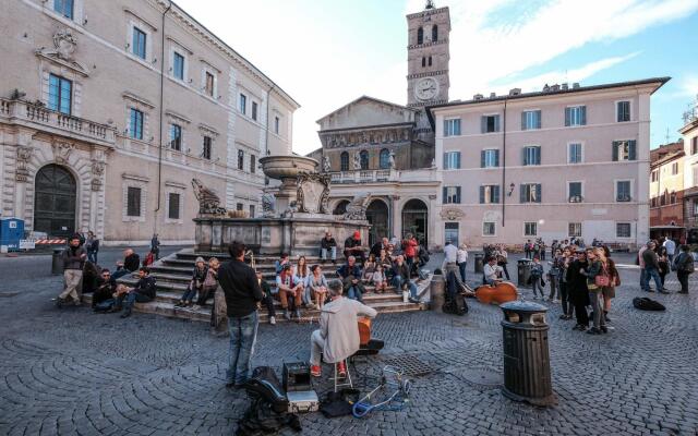Vespa Studio Loft Trastevere