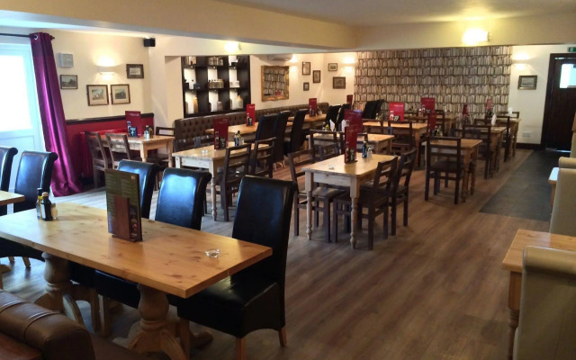 Hunters Lodge Inn