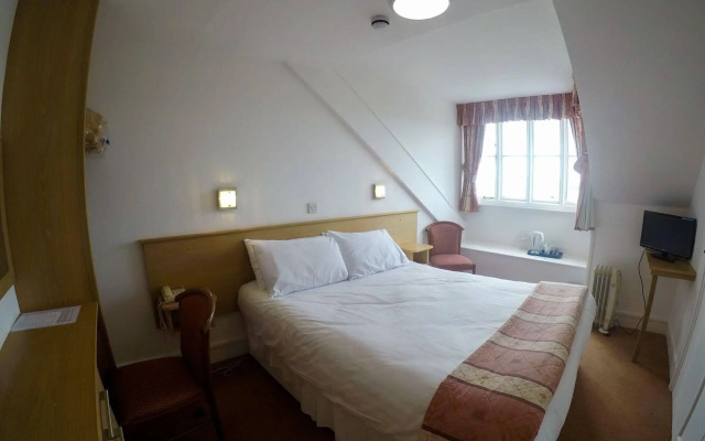 Manor Hotel