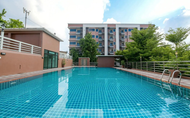 The Route Sriracha Hotel And Residence