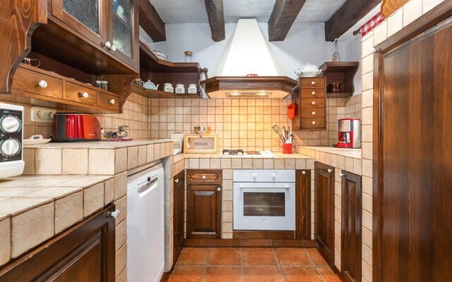 Nice Home in Crikvenica With Wifi and 3 Bedrooms