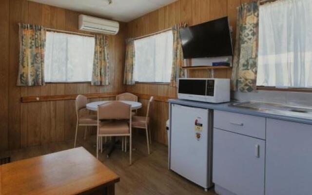 Ballarat Accommodation - Ballarat Budget Motel @ Woodmans Hill