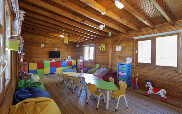 Отель Diamond Excellence Resort & Spa