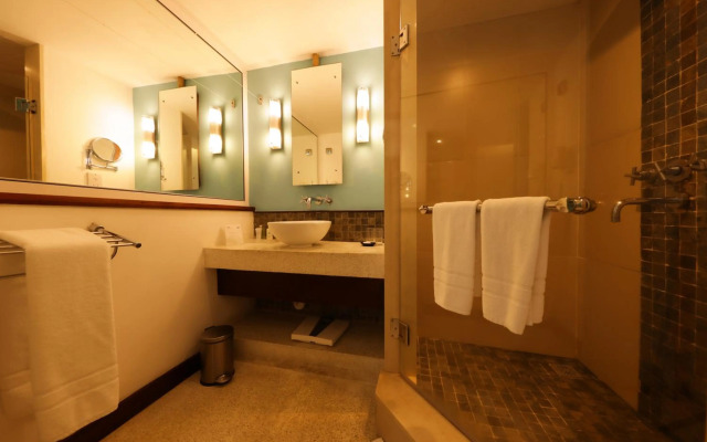 Laguna Beach Hotel & Spa