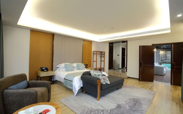 Lushan Xinyuan Hotel