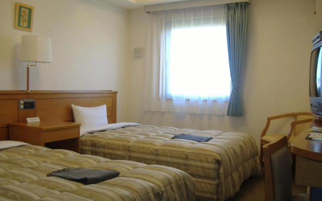 Hotel Route Inn Nagaoka Inter – Guest Rooms – Nagaoka